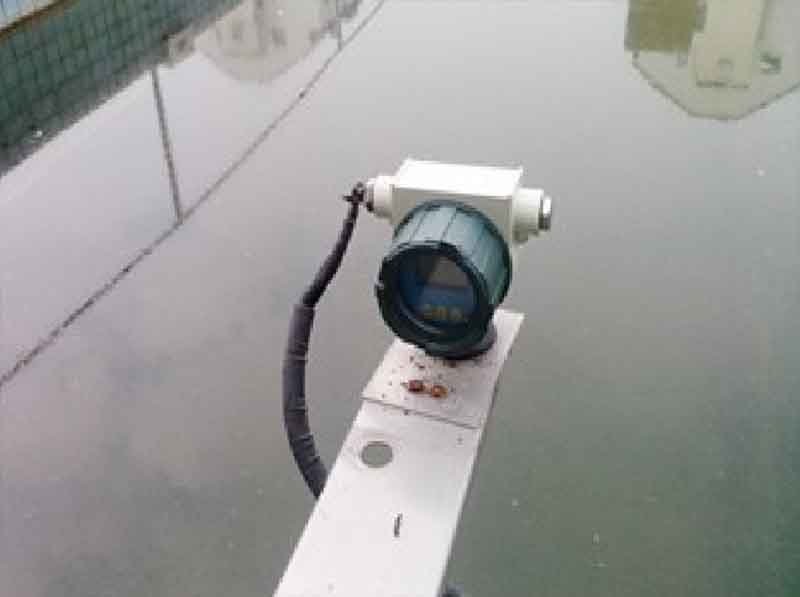 防爆超聲波液位計現場顯示