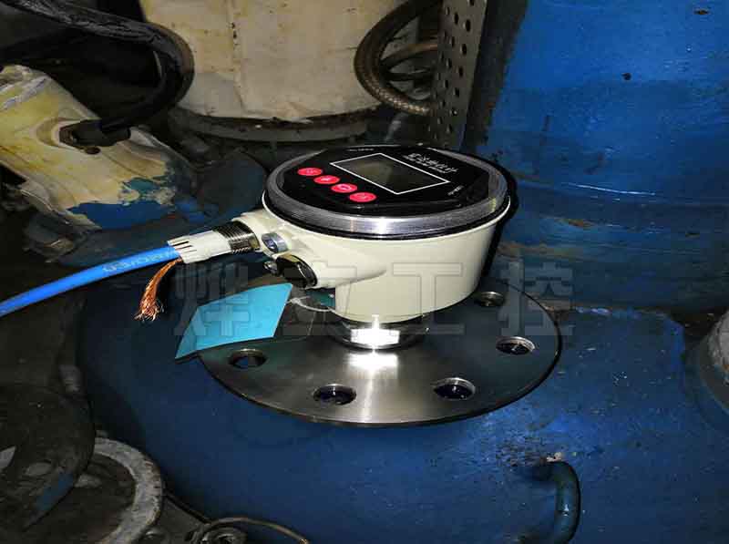 燁立雷達(dá)液位計(jì)圖片