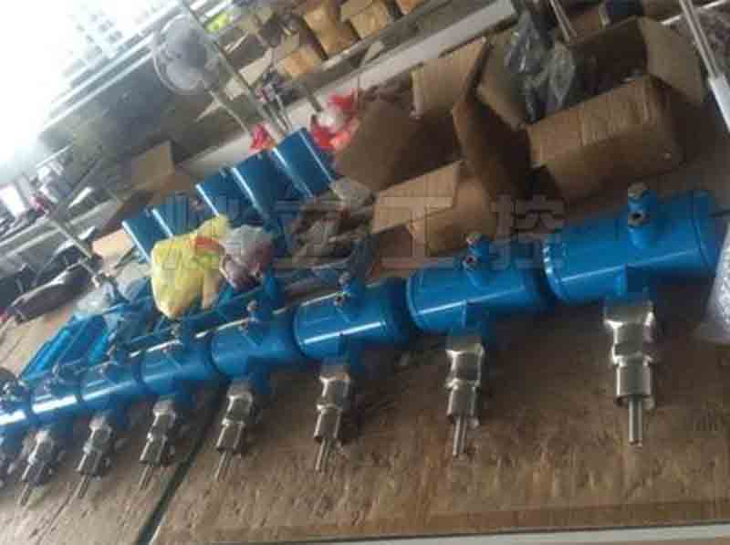 礦用導(dǎo)波雷達(dá)液位計(jì)生產(chǎn)圖